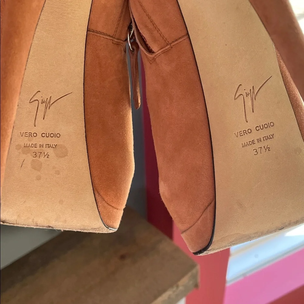 Giuseppe Zanotti High Heel Ankle Boots. Peach 🍑 size 37.5 37 1/2